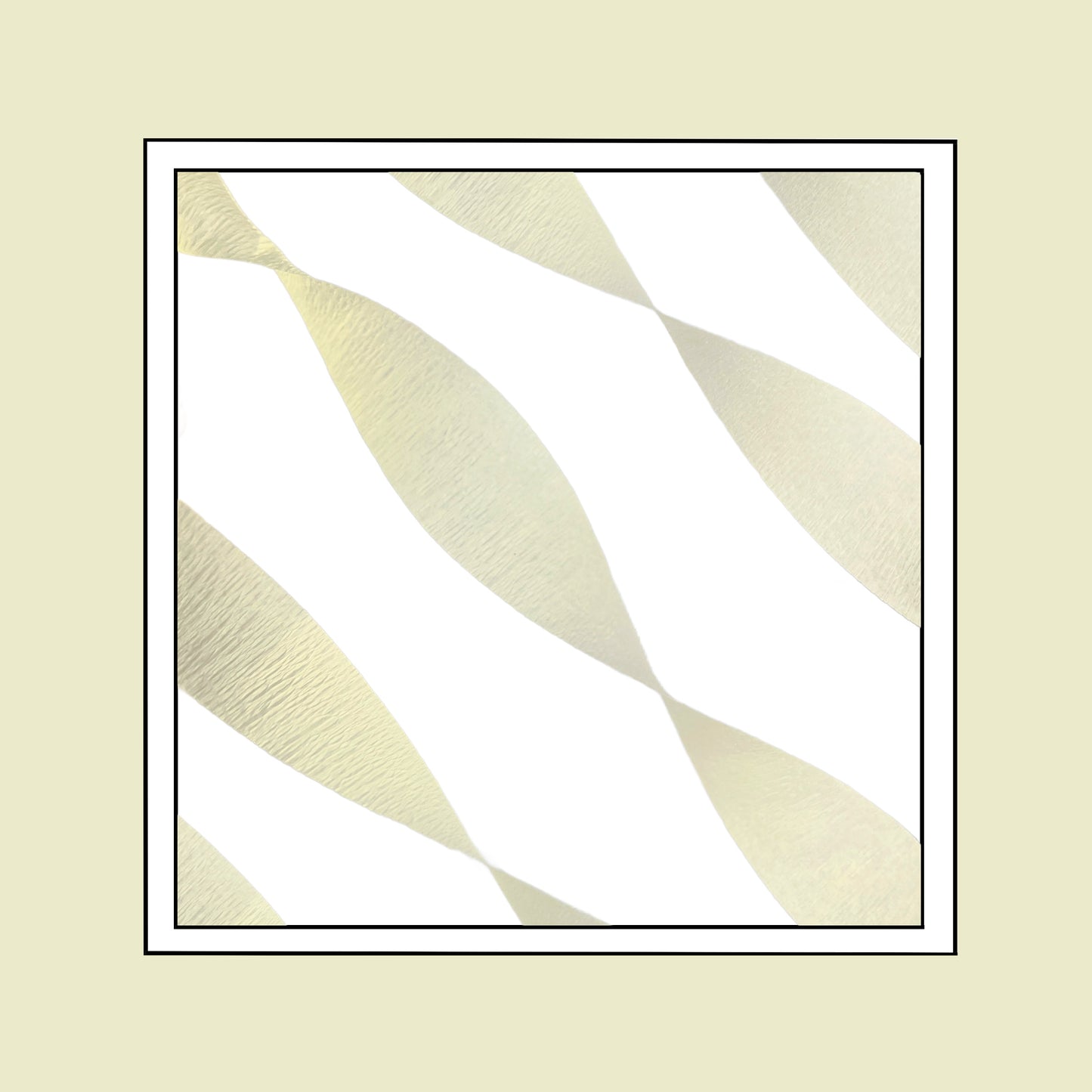 Vanilla White Crepe Paper Streamers 5 Rolls